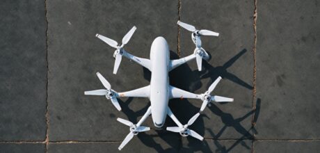 Como Usar Drones para Entrega de Bebidas em Eventos: Guia Completo