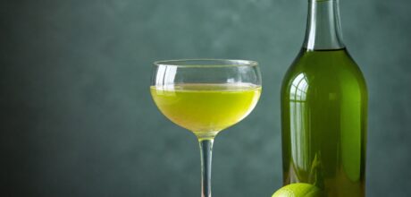 A História Do Chartreuse: Da Sabedoria Dos Monges Aos Coquetéis De Destaque