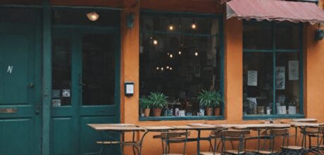 Como Desenvolver Parcerias com Artistas Locais para Eventos no Bar