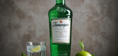 As 5 Melhores Receitas com Gim Tanqueray para Surpreender seus Convidados